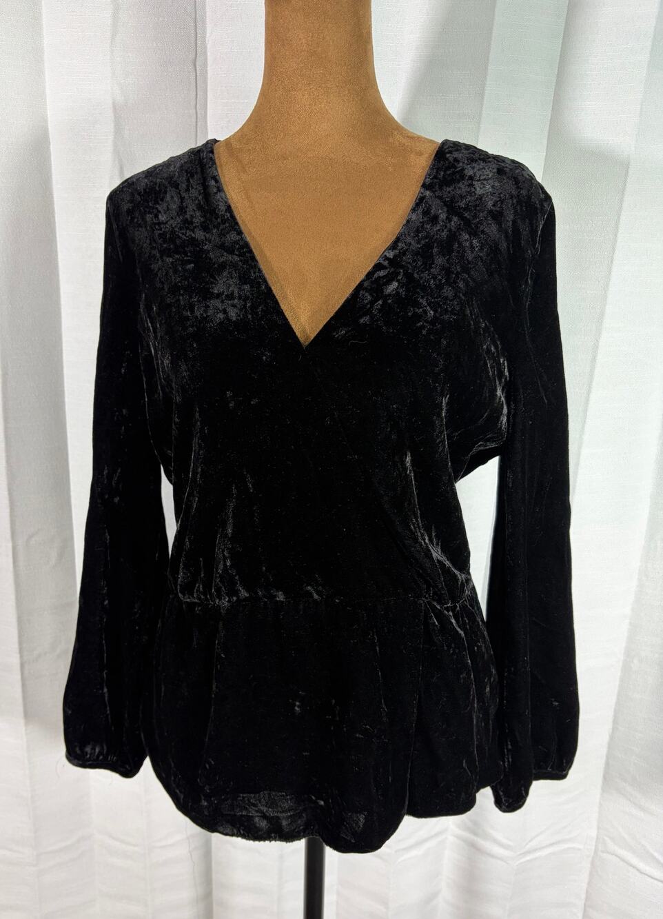 J.Crew Black Velvet Faux Wrap Peplum Top Size 4 Long Sleeve V Neck Blouse